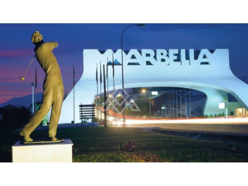 1 soveværelse Studio til salg i Marbesa med swimmingpool garage - € 299.000 (Ref: 8799783)