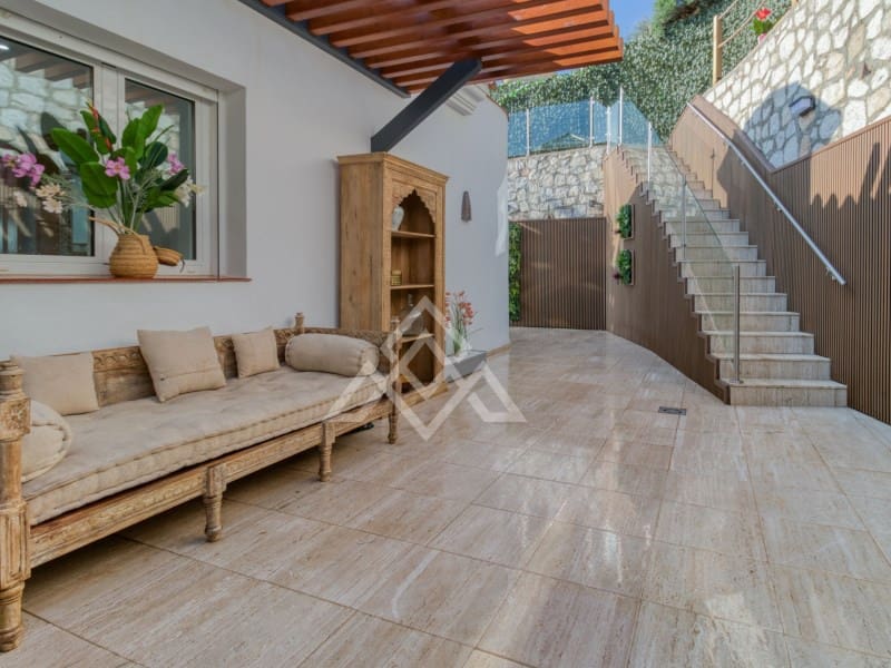 7 sypialnia Willa na sprzedaż w Mijas z garażem - 1 900 000 € (Ref: 8799788)