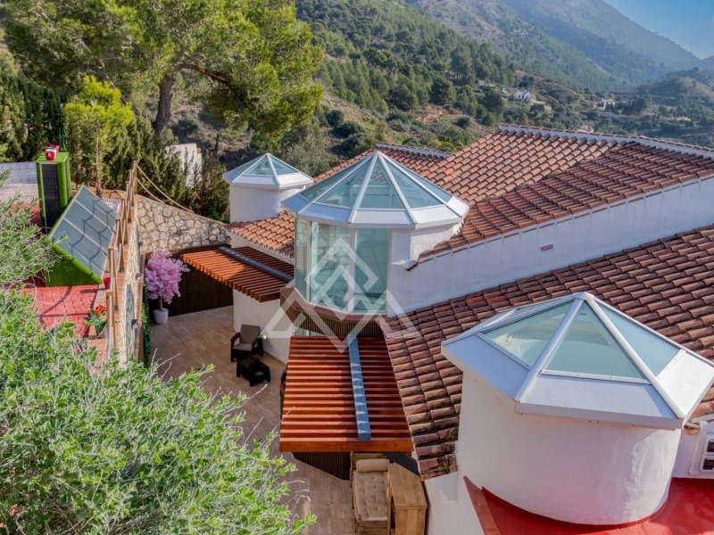 7 sypialnia Willa na sprzedaż w Mijas z garażem - 1 900 000 € (Ref: 8799788)