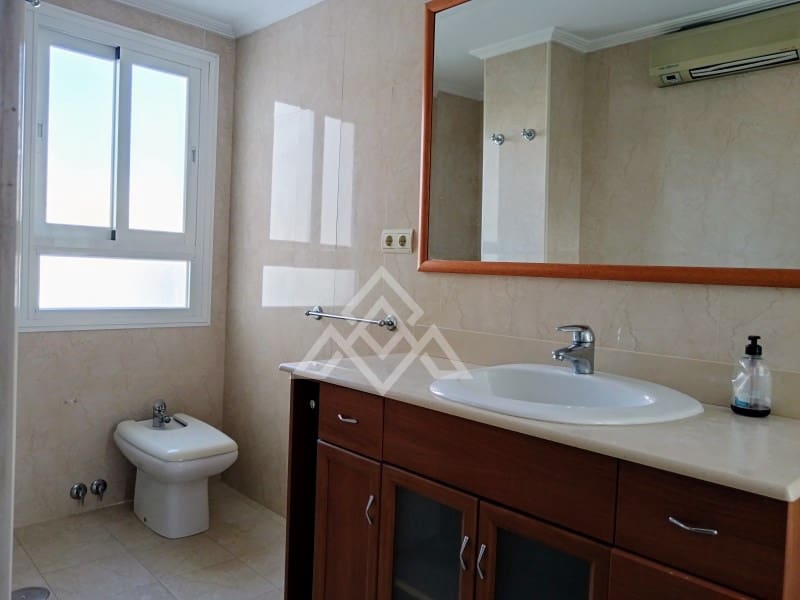 4 soveværelse Lejlighed til salg i Fuengirola med garage - € 699.000 (Ref: 8799790)