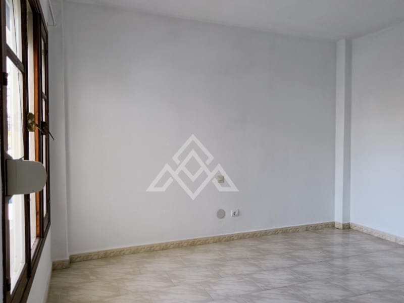 4 soveværelse Lejlighed til salg i Fuengirola med garage - € 699.000 (Ref: 8799790)