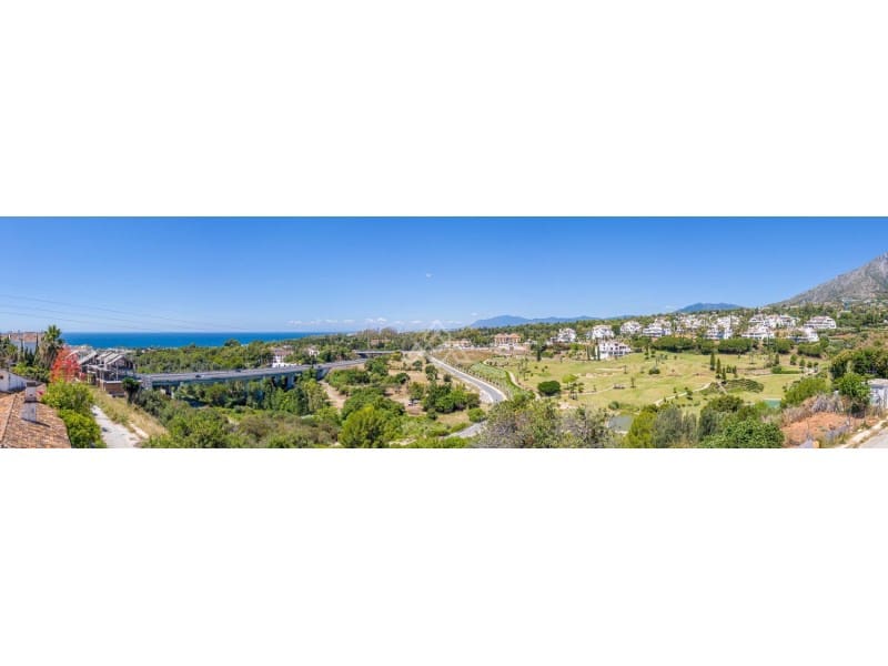 3 soveværelse Villa til salg i Marbella med swimmingpool - € 1.950.000 (Ref: 8799794)