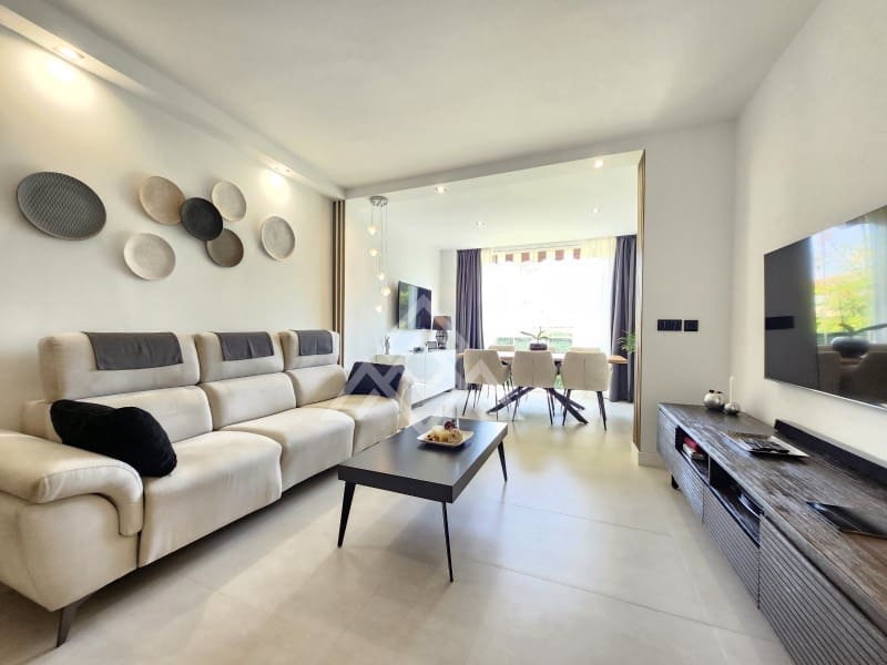 3 sypialnia Apartament na sprzedaż w Riviera del Sol z basenem garażem - 595 000 € (Ref: 8799797)