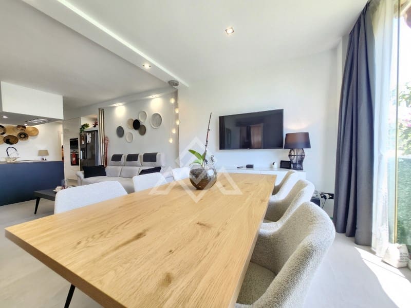 3 sypialnia Apartament na sprzedaż w Riviera del Sol z basenem garażem - 595 000 € (Ref: 8799797)