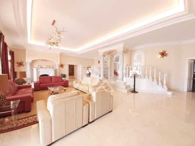 8 slaapkamer Villa te koop in El Paraíso, Benahavís met zwembad - € 7.950.000 (Ref: 8799798)