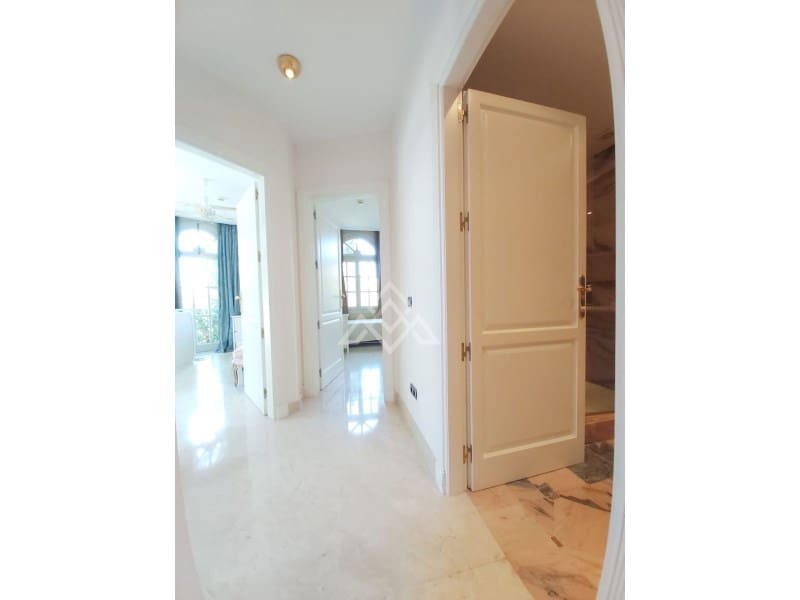 8 soveværelse Villa til salg i Benahavis med swimmingpool - € 7.950.000 (Ref: 8799798)