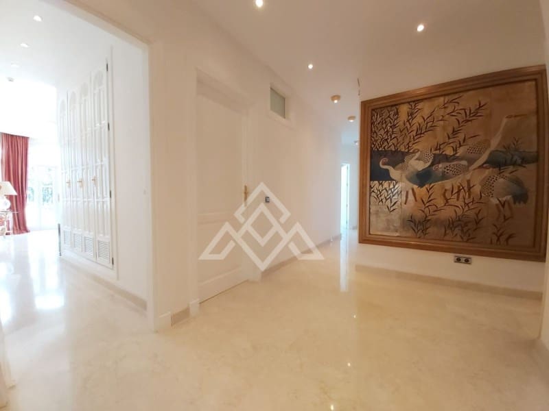 8 soveværelse Villa til salg i Benahavis med swimmingpool - € 7.950.000 (Ref: 8799798)