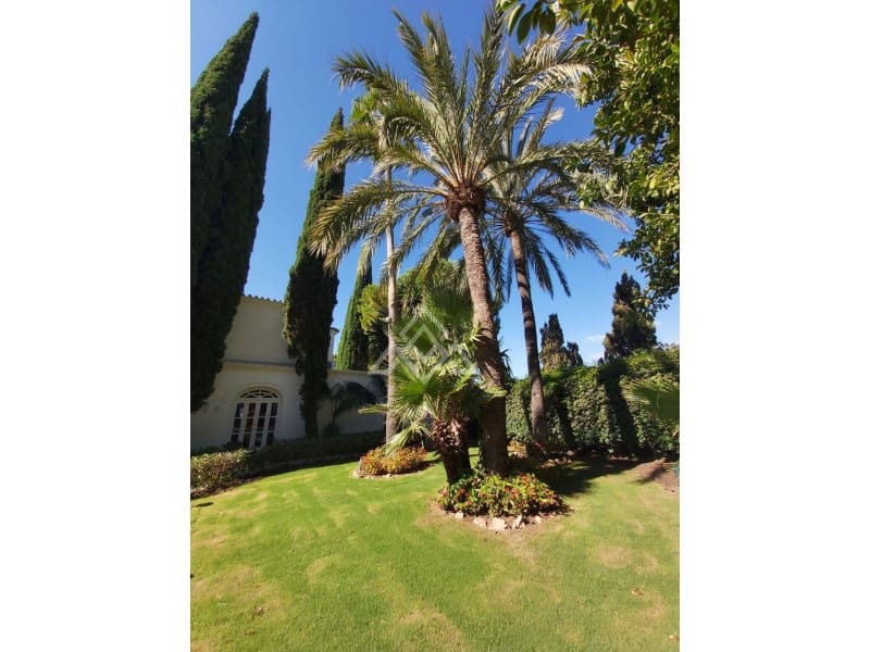 8 soveværelse Villa til salg i Benahavis med swimmingpool - € 7.950.000 (Ref: 8799798)