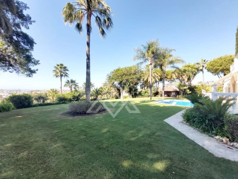 8 soveværelse Villa til salg i Benahavis med swimmingpool - € 7.950.000 (Ref: 8799798)