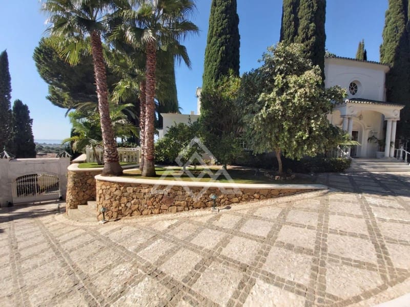 8 soveværelse Villa til salg i Benahavis med swimmingpool - € 7.950.000 (Ref: 8799798)