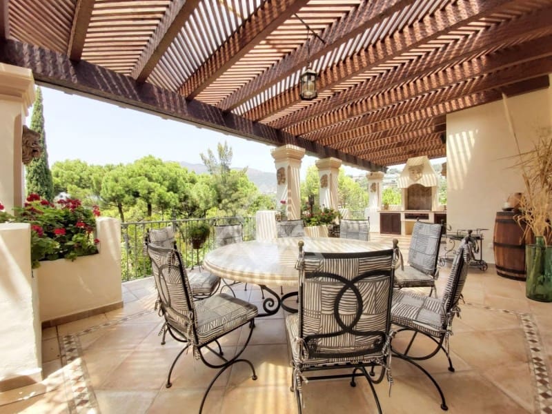 8 soveværelse Villa til salg i La Zagaleta med swimmingpool garage - € 5.850.000 (Ref: 8799799)