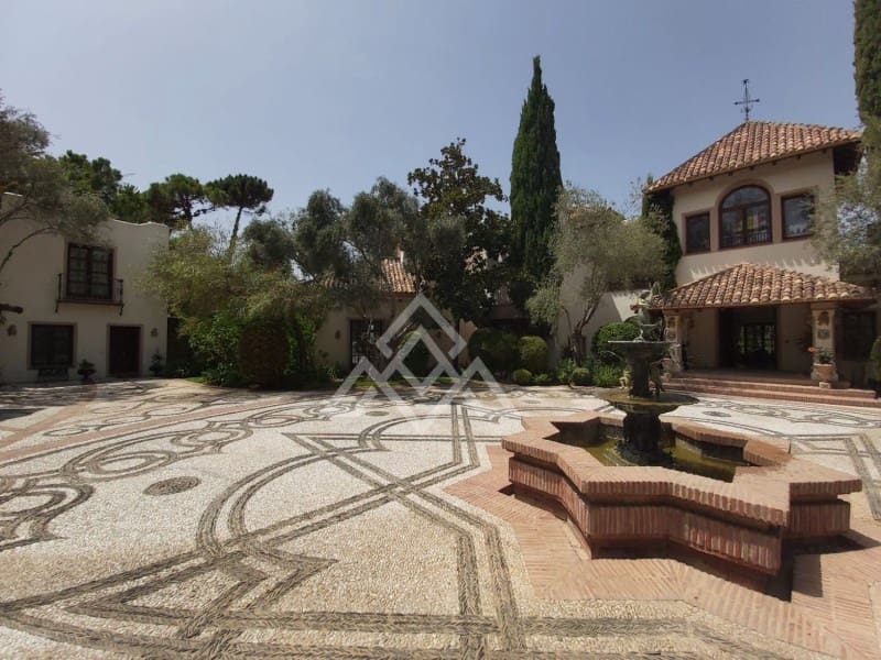 8 soveværelse Villa til salg i La Zagaleta med swimmingpool garage - € 5.850.000 (Ref: 8799799)