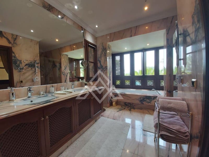 8 soveværelse Villa til salg i La Zagaleta med swimmingpool garage - € 5.850.000 (Ref: 8799799)