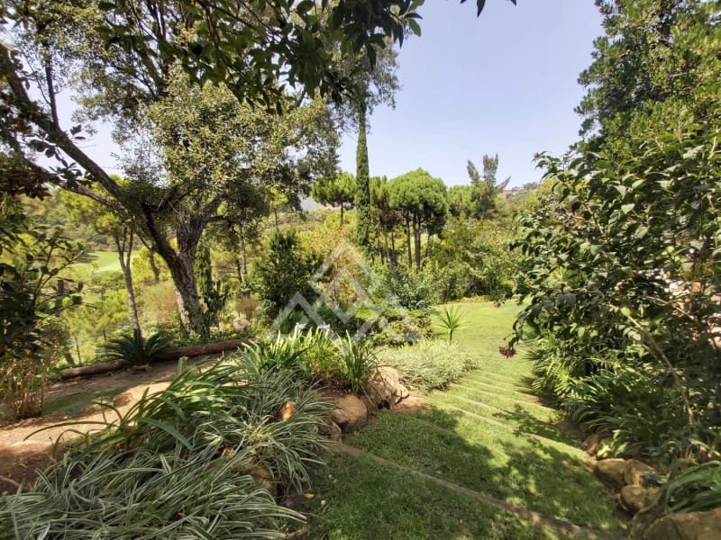 8 soveværelse Villa til salg i La Zagaleta med swimmingpool garage - € 5.850.000 (Ref: 8799799)