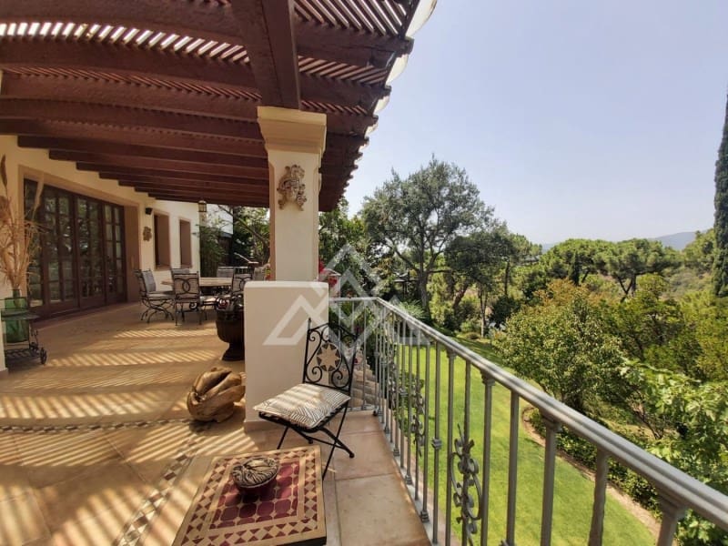 8 soveværelse Villa til salg i La Zagaleta med swimmingpool garage - € 5.850.000 (Ref: 8799799)