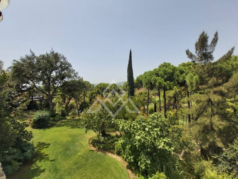 8 soveværelse Villa til salg i La Zagaleta med swimmingpool garage - € 5.850.000 (Ref: 8799799)