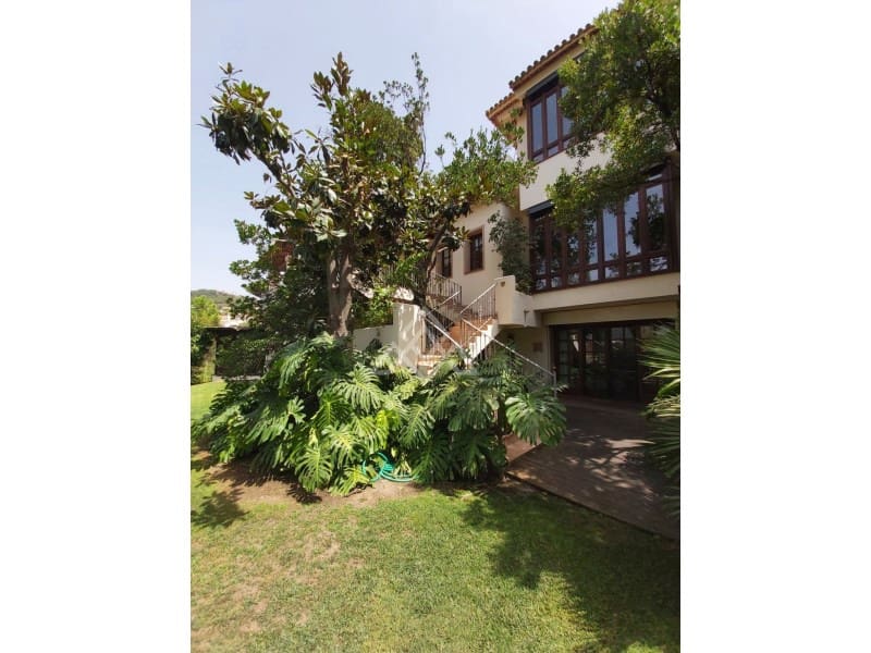 8 soveværelse Villa til salg i La Zagaleta med swimmingpool garage - € 5.850.000 (Ref: 8799799)