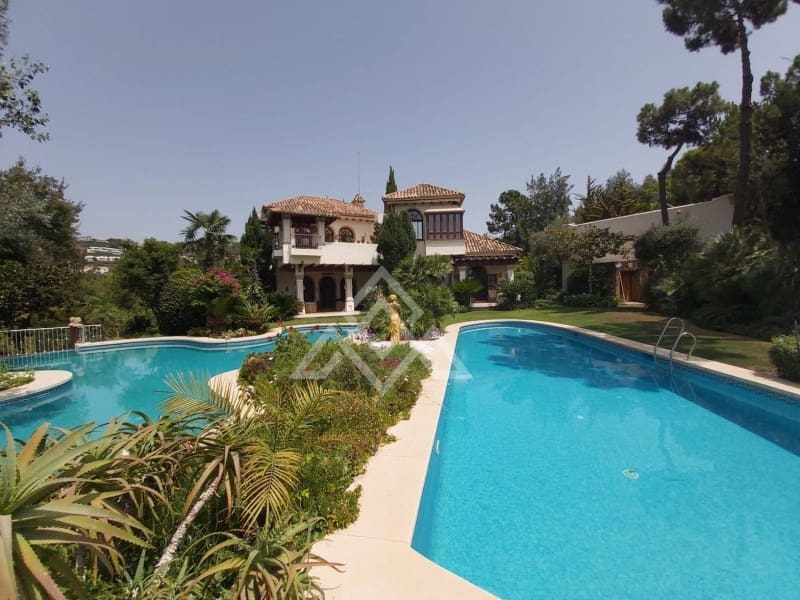 8 soveværelse Villa til salg i La Zagaleta med swimmingpool garage - € 5.850.000 (Ref: 8799799)