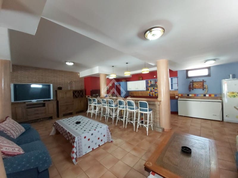 6 soverom Villa til salgs i Estepona med svømmebasseng - € 2 150 000 (Ref: 8799801)