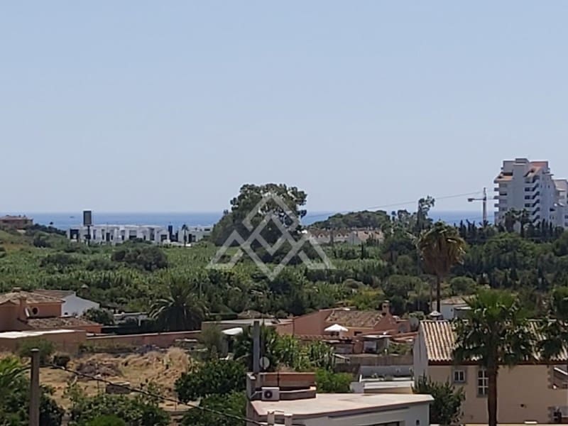 6 soverom Villa til salgs i Estepona med svømmebasseng - € 2 150 000 (Ref: 8799801)