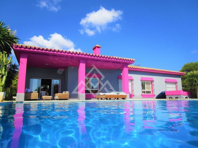 4 sypialnia Willa na sprzedaż w Marbella z basenem - 1 695 000 € (Ref: 8799803)