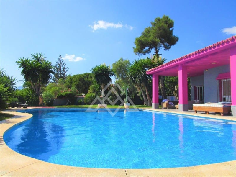 4 sypialnia Willa na sprzedaż w Marbella z basenem - 1 695 000 € (Ref: 8799803)