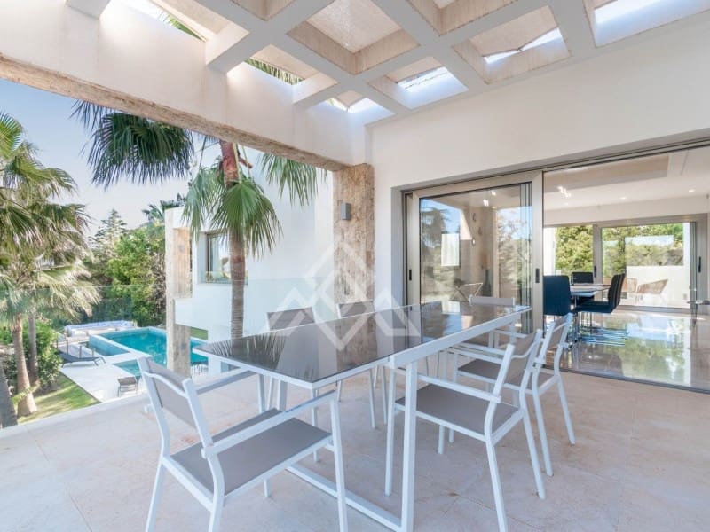 5 chambre Villa/Maison à vendre à Benahavis avec piscine - 3 680 000 € (Ref: 8799808)