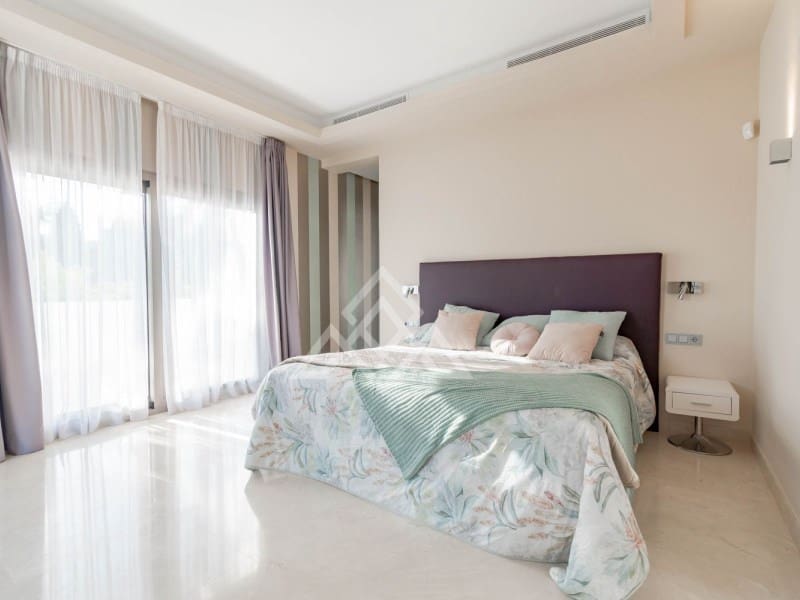 5 chambre Villa/Maison à vendre à Benahavis avec piscine - 3 680 000 € (Ref: 8799808)