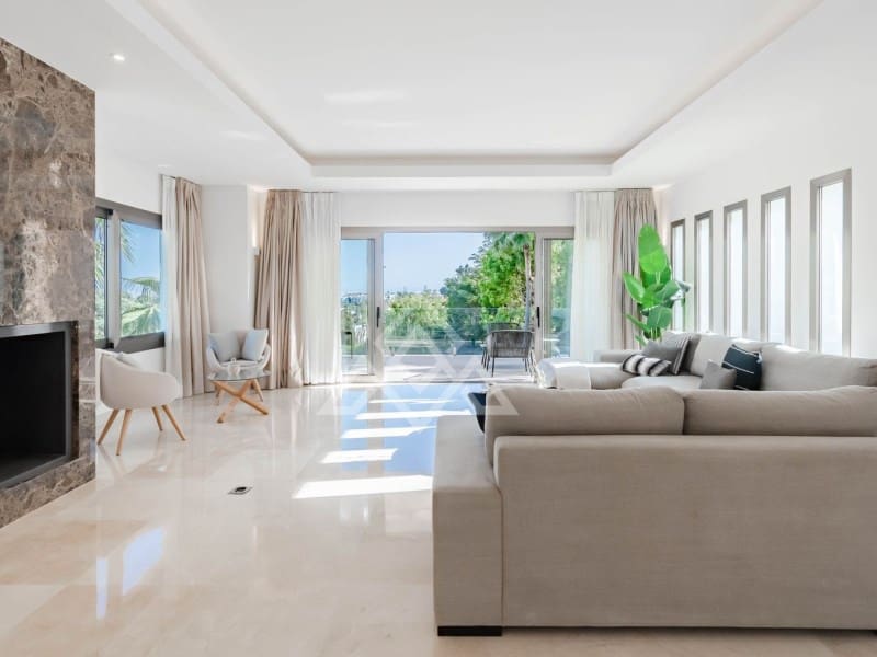 5 chambre Villa/Maison à vendre à Benahavis avec piscine - 3 680 000 € (Ref: 8799808)