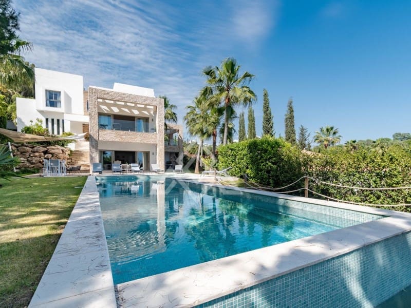 5 chambre Villa/Maison à vendre à Benahavis avec piscine - 3 680 000 € (Ref: 8799808)