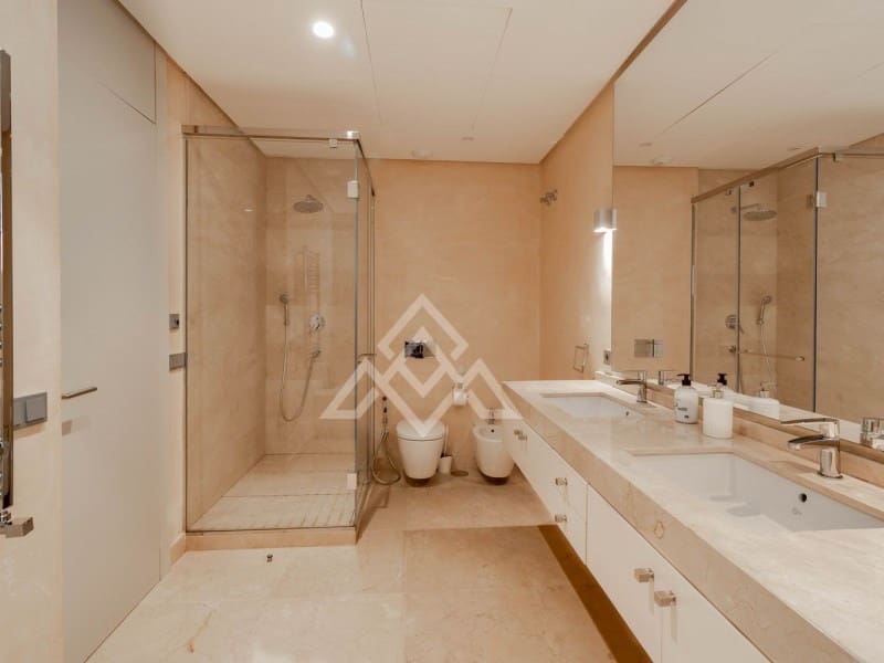 5 chambre Villa/Maison à vendre à Benahavis avec piscine - 3 680 000 € (Ref: 8799808)