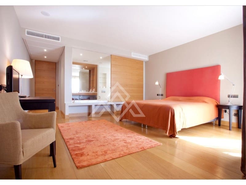 6 soveværelse Villa til salg i Sotogrande med swimmingpool garage - € 5.750.000 (Ref: 8799810)