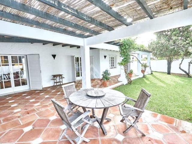 7 soverom Villa til salgs i Benamara, Estepona med svømmebasseng - € 3 599 000 (Ref: 8799812)