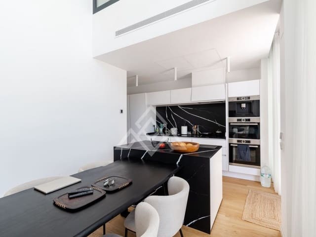 6 sypialnia Willa na sprzedaż w Marbesa, Marbella z basenem - 3 700 000 € (Ref: 8799819)