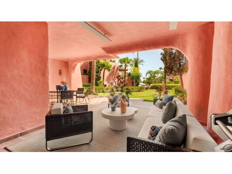 3 quarto Apartamento para venda em New Golden Mile com piscina - 1 825 000 € (Ref: 8799820)