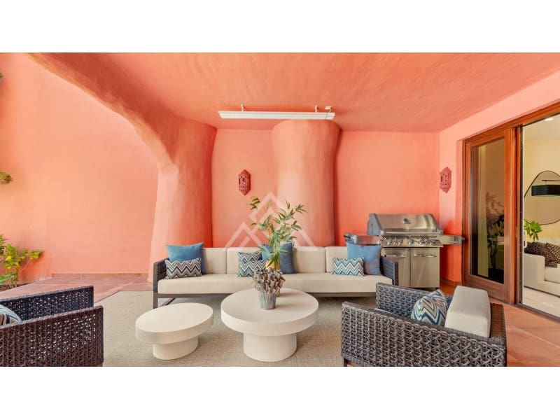 3 quarto Apartamento para venda em New Golden Mile com piscina - 1 825 000 € (Ref: 8799820)