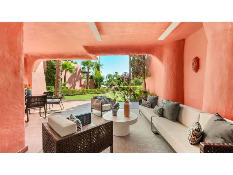 3 quarto Apartamento para venda em New Golden Mile com piscina - 1 825 000 € (Ref: 8799820)