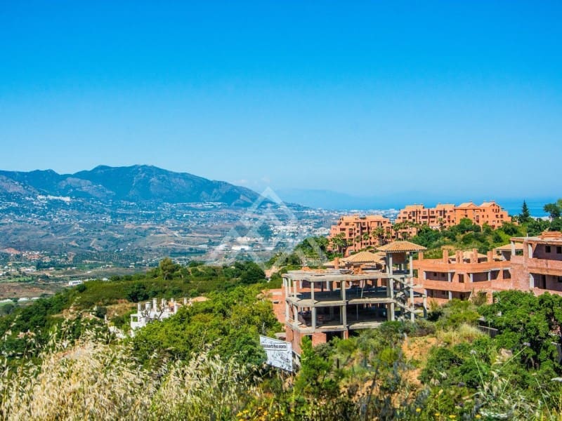 4 sypialnia Willa na sprzedaż w Ojen z basenem - 2 440 000 € (Ref: 8799828)