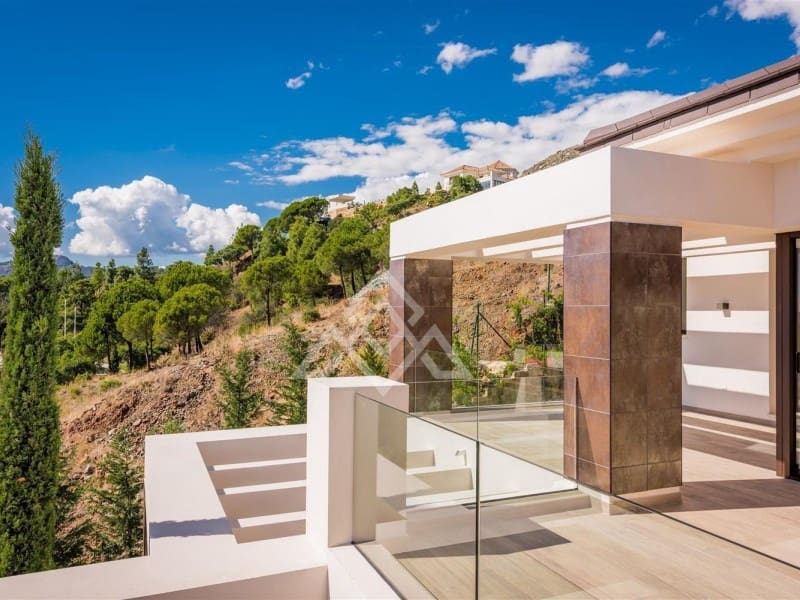 9 makuuhuone Huvila myytävänä paikassa Benahavis mukana uima-altaan - 8 900 000 € (Ref: 8799830)