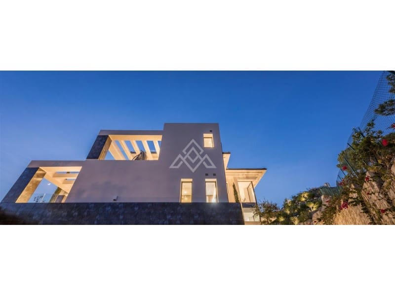 9 makuuhuone Huvila myytävänä paikassa Benahavis mukana uima-altaan - 8 900 000 € (Ref: 8799830)