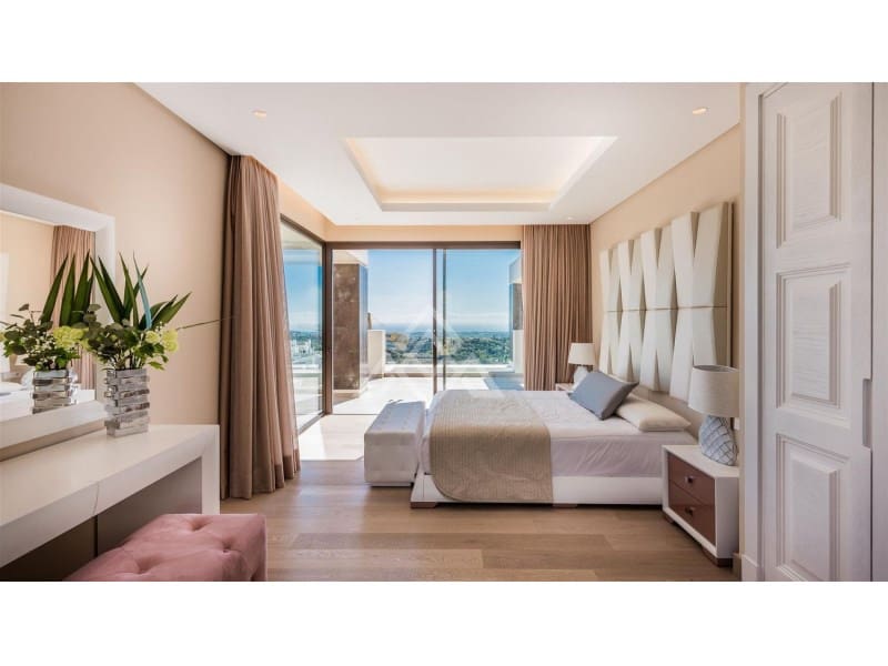 9 makuuhuone Huvila myytävänä paikassa Benahavis mukana uima-altaan - 8 900 000 € (Ref: 8799830)