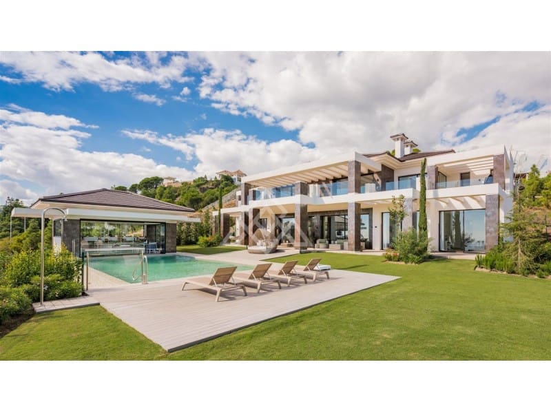 9 makuuhuone Huvila myytävänä paikassa Benahavis mukana uima-altaan - 8 900 000 € (Ref: 8799830)