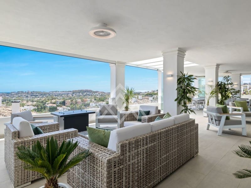 7 soveværelse Lejlighed til salg i Nueva Andalucia med swimmingpool - € 3.950.000 (Ref: 8799834)