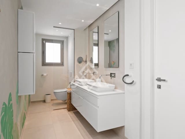 Apartamento de 7 habitaciones en Los Naranjos, Marbella en venta con piscina - 3.950.000 € (Ref: 8799834)