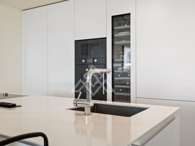 7 soveværelse Lejlighed til salg i Nueva Andalucia med swimmingpool - € 3.950.000 (Ref: 8799834)