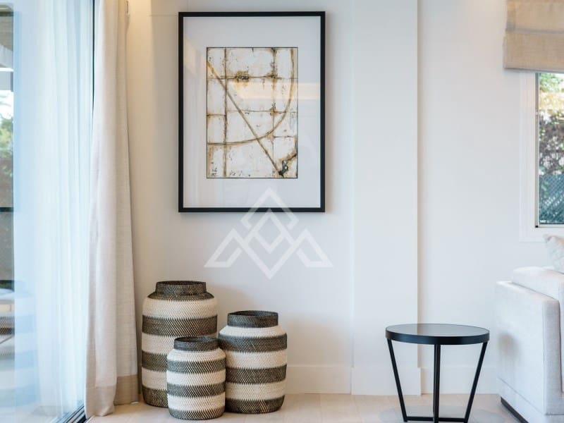 5 sypialnia Willa na sprzedaż w Nueva Andalucia z basenem - 2 950 000 € (Ref: 8799835)