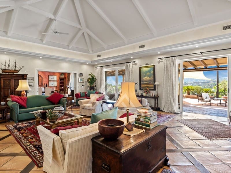 4 camera da letto Villa in vendita in Benahavis con piscina - 3.250.000 € (Rif: 8799836)