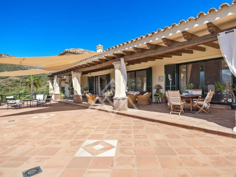 4 camera da letto Villa in vendita in Benahavis con piscina - 3.250.000 € (Rif: 8799836)