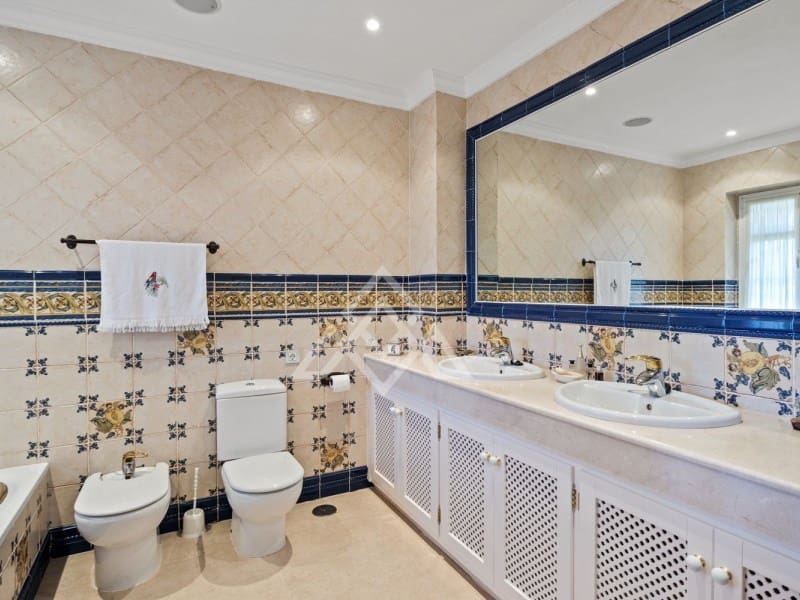 4 camera da letto Villa in vendita in Benahavis con piscina - 3.250.000 € (Rif: 8799836)