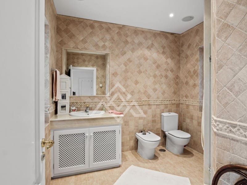 4 camera da letto Villa in vendita in Benahavis con piscina - 3.250.000 € (Rif: 8799836)